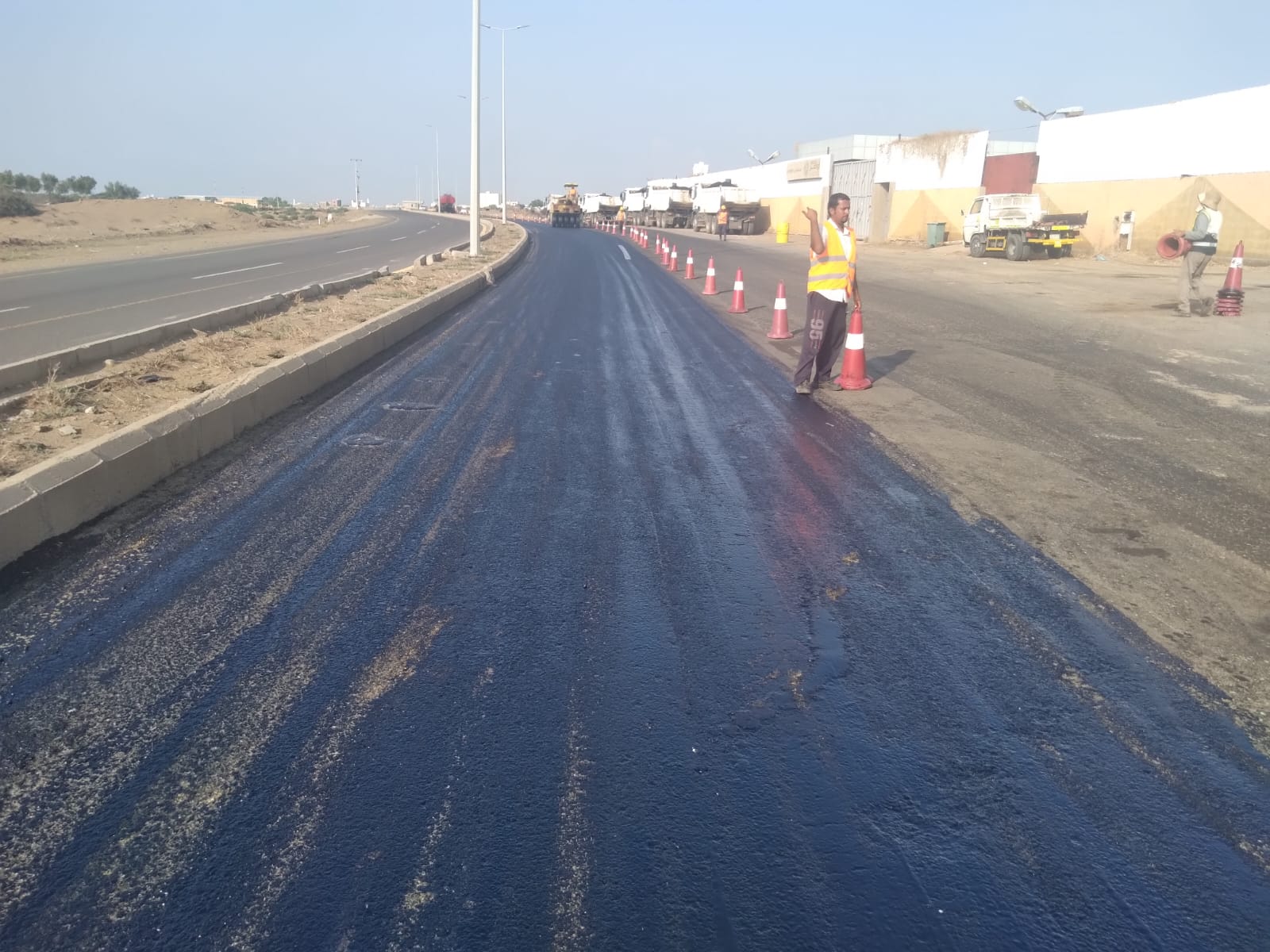 مقاول اسفلت في محافظة الدرب 2- محافظة بيش 3- محافظة الريث 4- محافظة صبيا 5- محافظة العيدابي 6- محافظة الداير 7- محافظة أبو عريش 8- محافظة الأحد 9- محافظة صامطة 10- محافظة العارضة 11- محافظة ضمد 12- محافظة فرسان 13- محافظة الحرث وبمنطقة جازان و 1– مركز وادي جازان 2– مركز الحكامية 3-مركز مقزع 4- مركز منجد 5– مركز قوز الجعافرة 6- مركز الكدمي 7- مركز العالية 8– مركز الطوال 9 – مركز الموسم 10 – مركز السهي 11- القفل 12– مركز الشقيري 13– مركز دفا 14- مركز عثوان 15- مركز ال يحى وال زيدان 16- مركز السلف 17ـ- مركز جبل الحشر 18مركز فيفا 19 – مركز بلغازي 20- مركز العزيين 21- مركز هروب 22مركز قيس 23 – مركز القصبة 24- مركز الحميراء 25مركز مسلية 26– مركز الخلاوية والنجوع 27- مركز الفطيحة 28- مركز الحقو 29–